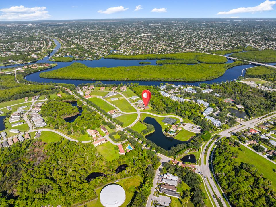 For Sale: $1,013,000 (4 beds, 3 baths, 2684 Square Feet)