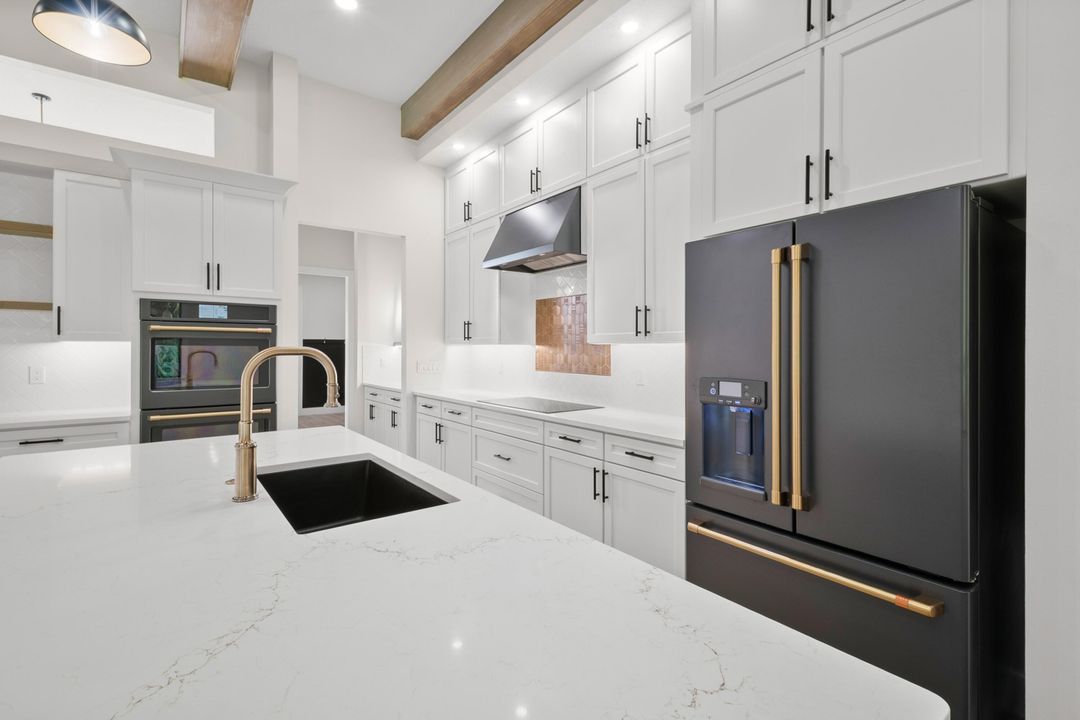 For Sale: $1,013,000 (4 beds, 3 baths, 2684 Square Feet)