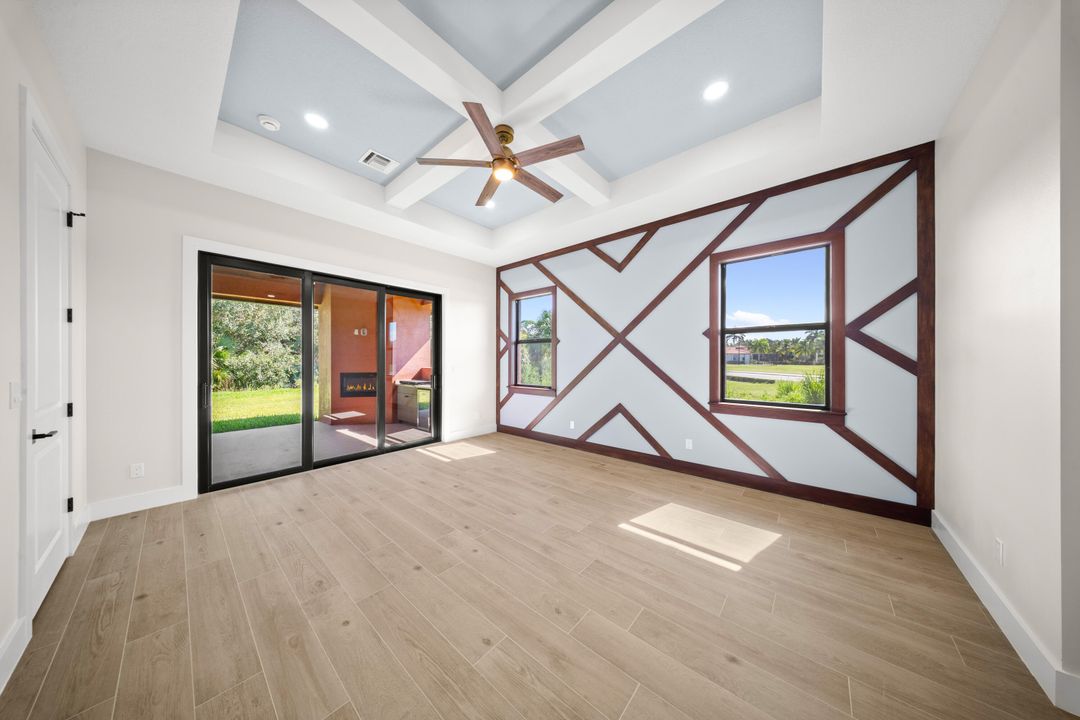 For Sale: $1,013,000 (4 beds, 3 baths, 2684 Square Feet)