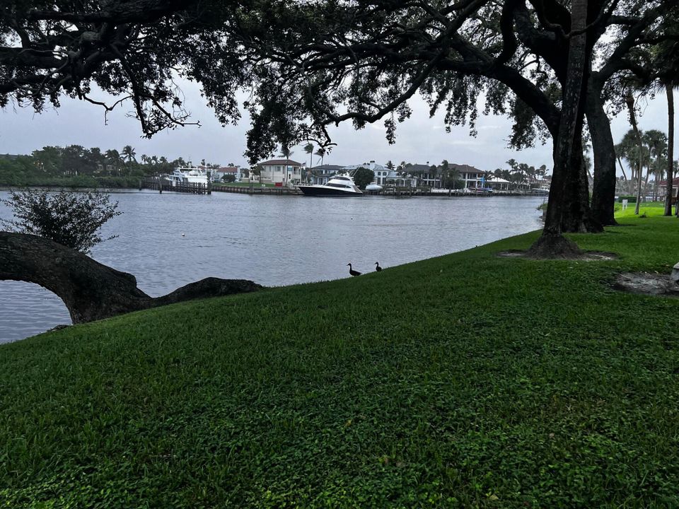 For Rent: $3,000 (3 beds, 2 baths, 1624 Square Feet)