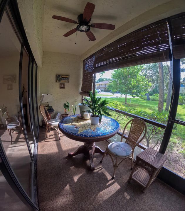 For Sale: $154,000 (2 beds, 2 baths, 1130 Square Feet)