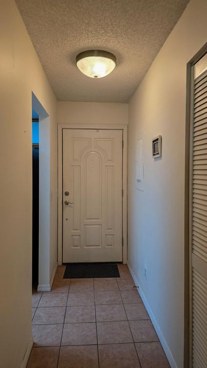 For Sale: $154,000 (2 beds, 2 baths, 1130 Square Feet)