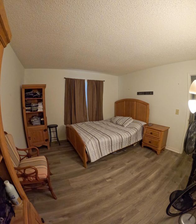 For Sale: $154,000 (2 beds, 2 baths, 1130 Square Feet)