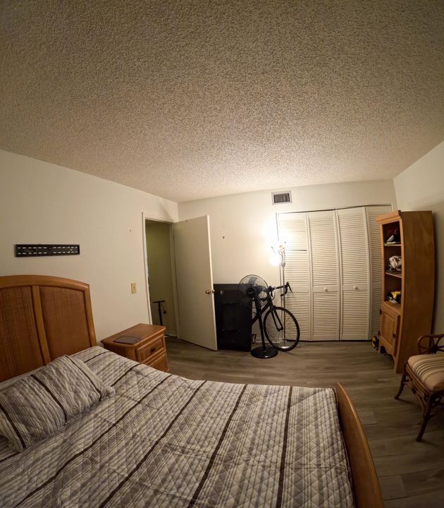 For Sale: $154,000 (2 beds, 2 baths, 1130 Square Feet)