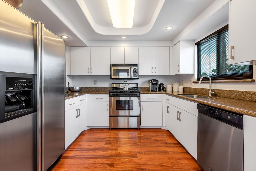 На продажу: $499,000 (2 спален, 2 ванн, 1705 Квадратных фут)