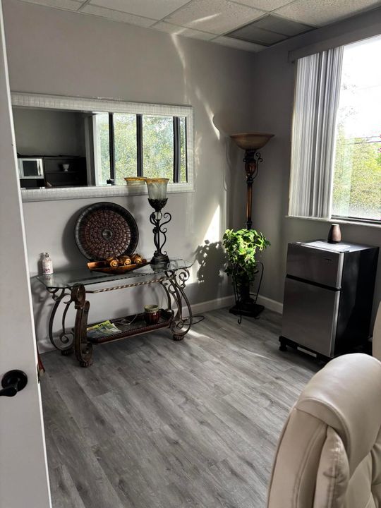 En Venta: $1,800 (0 camas, 0 baños, 700 Pies cuadrados)