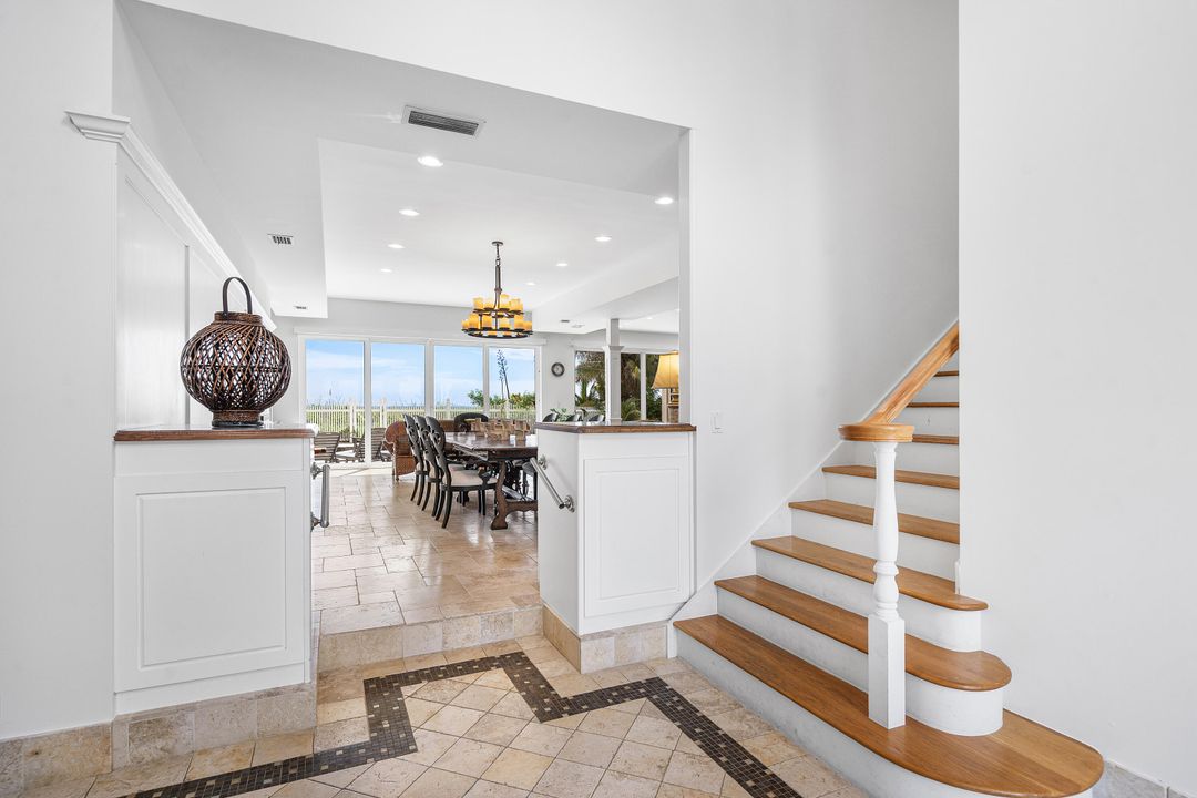 For Sale: $9,995,000 (4 beds, 4 baths, 3976 Square Feet)