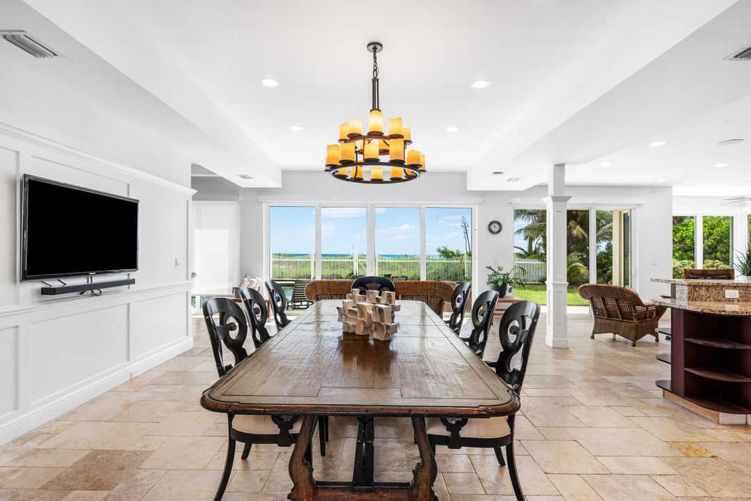 For Sale: $9,995,000 (4 beds, 4 baths, 3976 Square Feet)