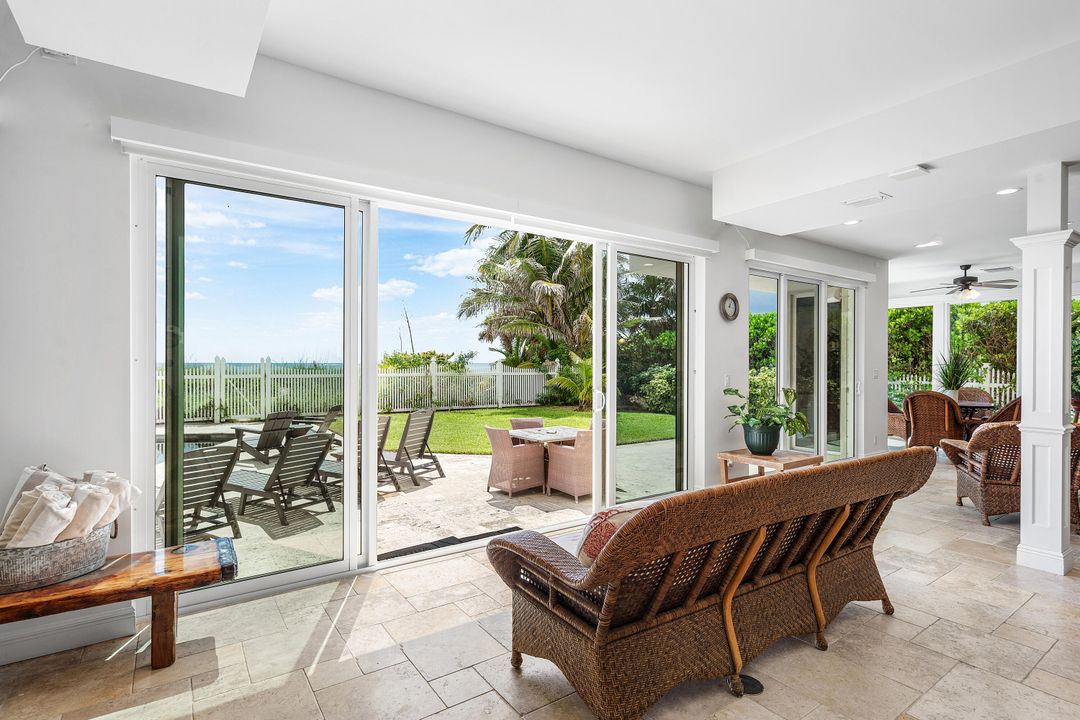 For Sale: $9,995,000 (4 beds, 4 baths, 3976 Square Feet)