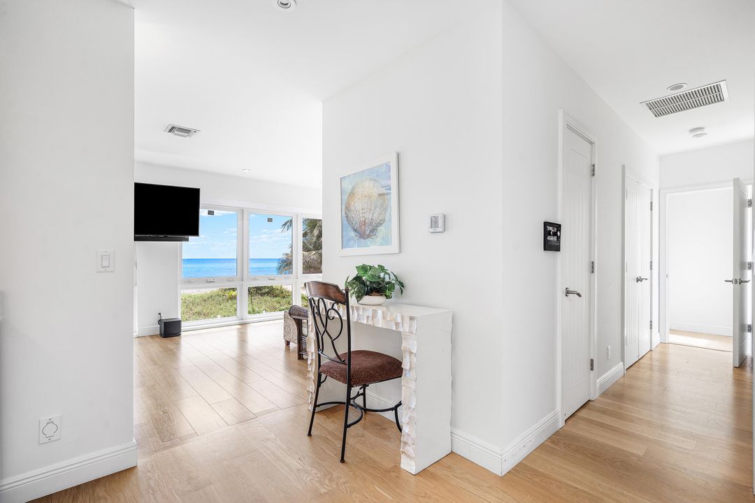 For Sale: $9,995,000 (4 beds, 4 baths, 3976 Square Feet)