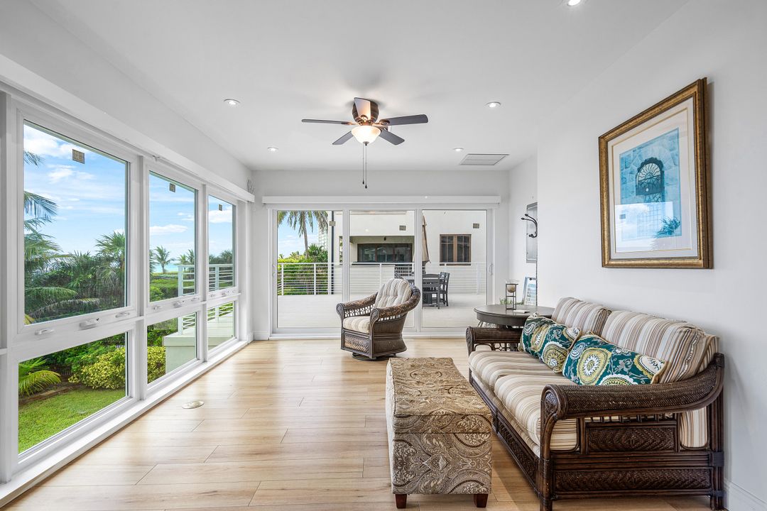 For Sale: $9,995,000 (4 beds, 4 baths, 3976 Square Feet)