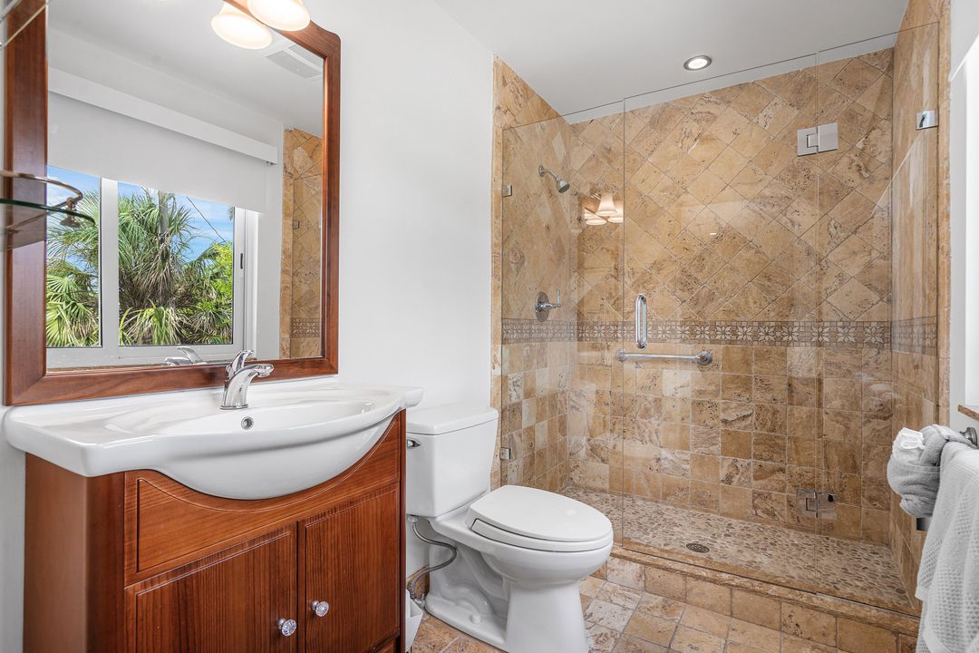 For Sale: $9,995,000 (4 beds, 4 baths, 3976 Square Feet)