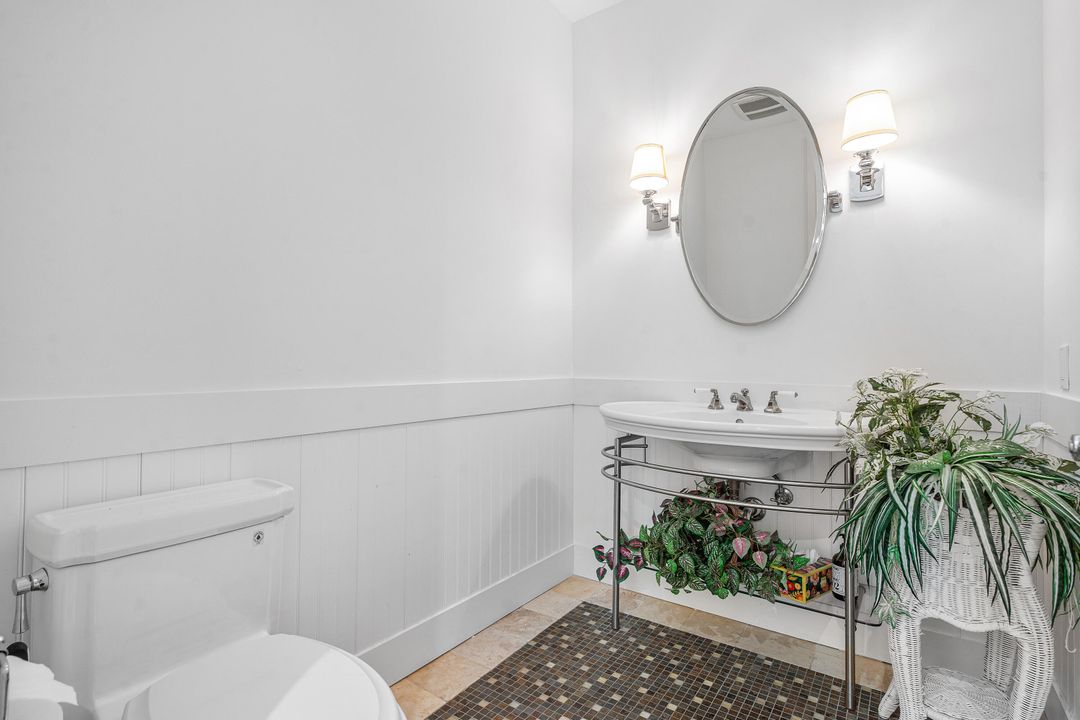 For Sale: $9,995,000 (4 beds, 4 baths, 3976 Square Feet)