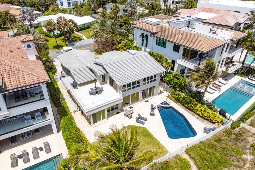 For Sale: $9,995,000 (4 beds, 4 baths, 3976 Square Feet)
