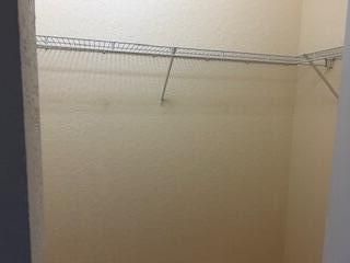 For Rent: $1,900 (3 beds, 2 baths, 1377 Square Feet)