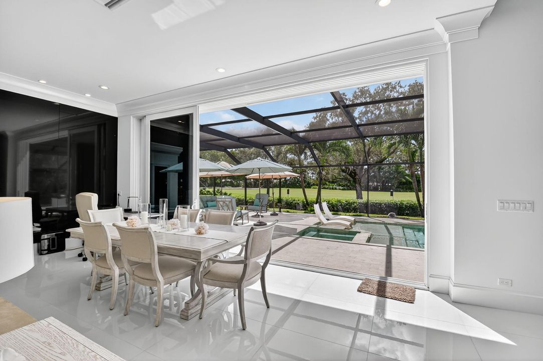 For Sale: $2,475,000 (3 beds, 4 baths, 3780 Square Feet)