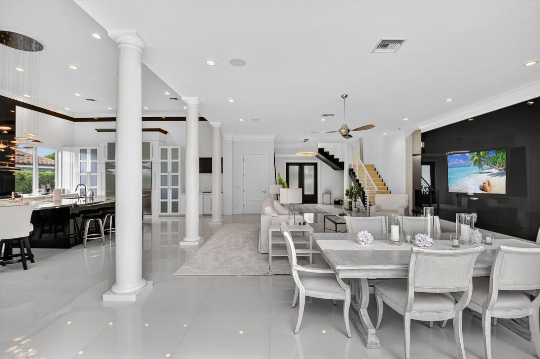 For Sale: $2,475,000 (3 beds, 4 baths, 3780 Square Feet)