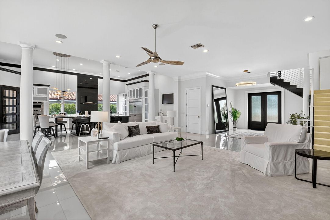 For Sale: $2,475,000 (3 beds, 4 baths, 3780 Square Feet)