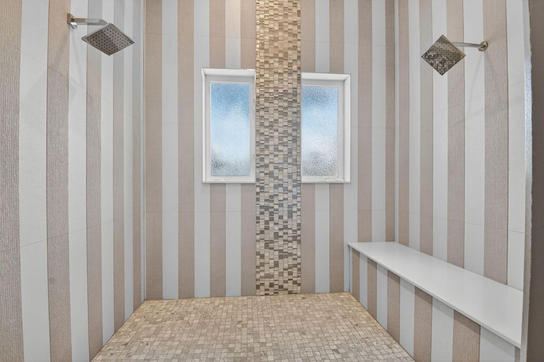 For Sale: $2,475,000 (3 beds, 4 baths, 3780 Square Feet)