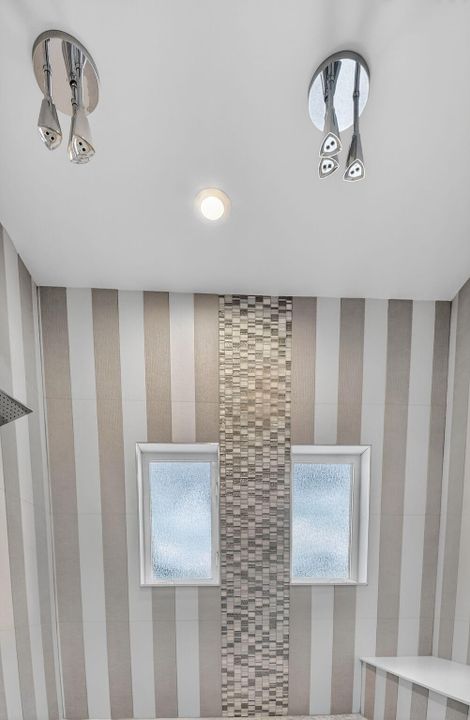 For Sale: $2,475,000 (3 beds, 4 baths, 3780 Square Feet)