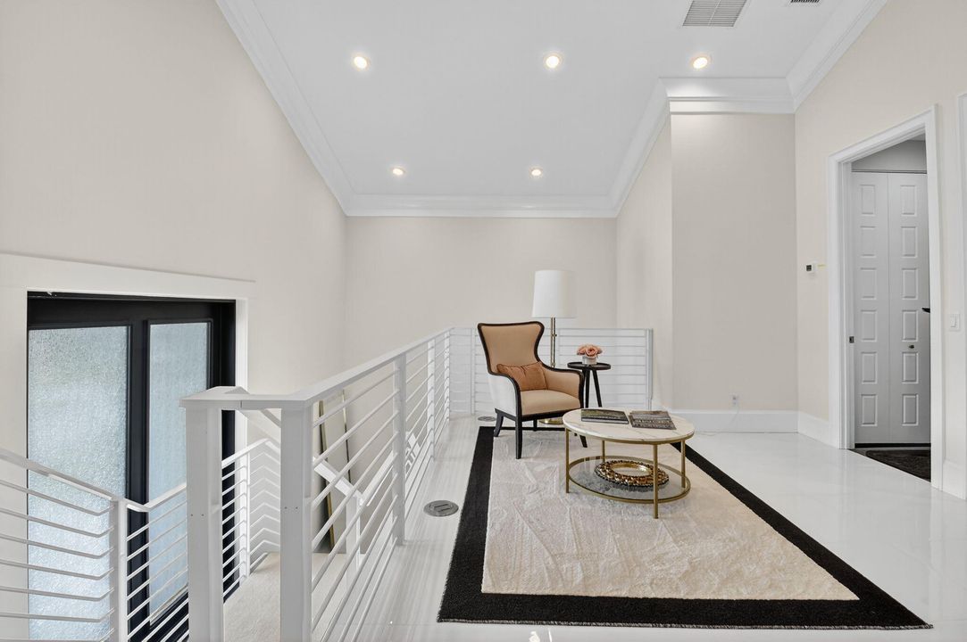 For Sale: $2,475,000 (3 beds, 4 baths, 3780 Square Feet)