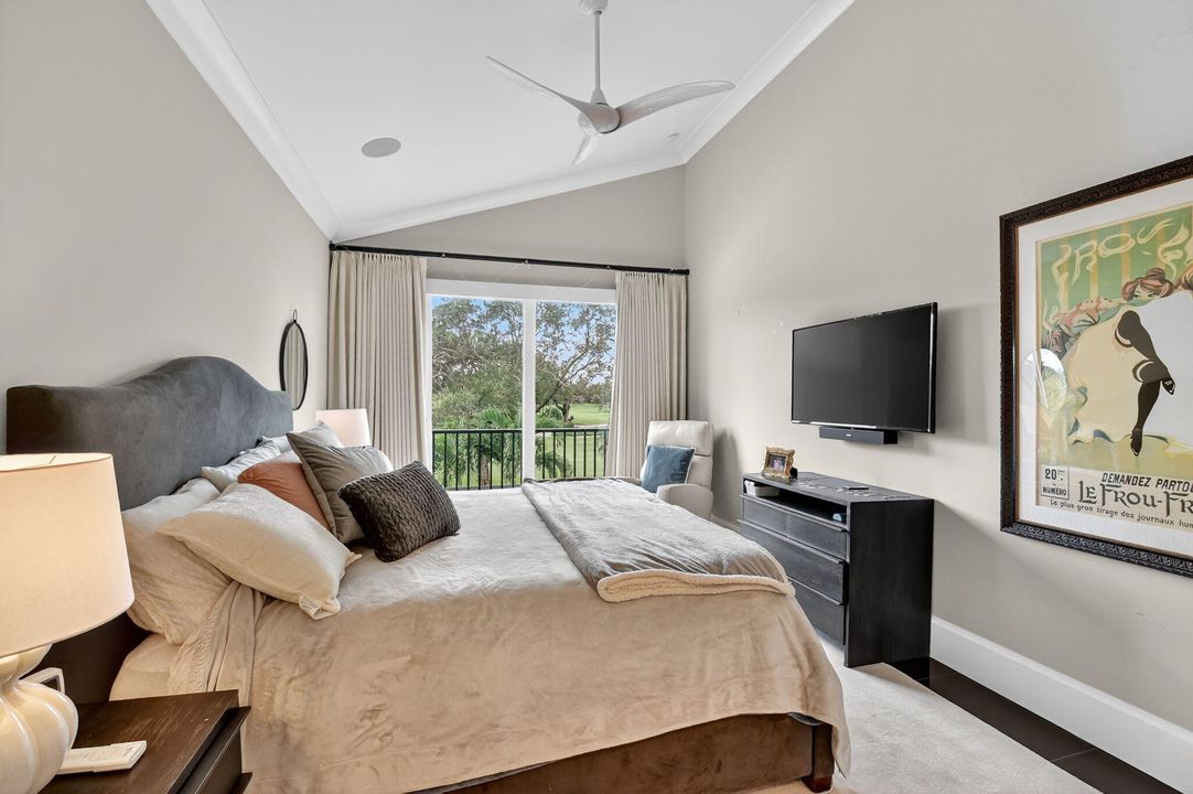 For Sale: $2,475,000 (3 beds, 4 baths, 3780 Square Feet)