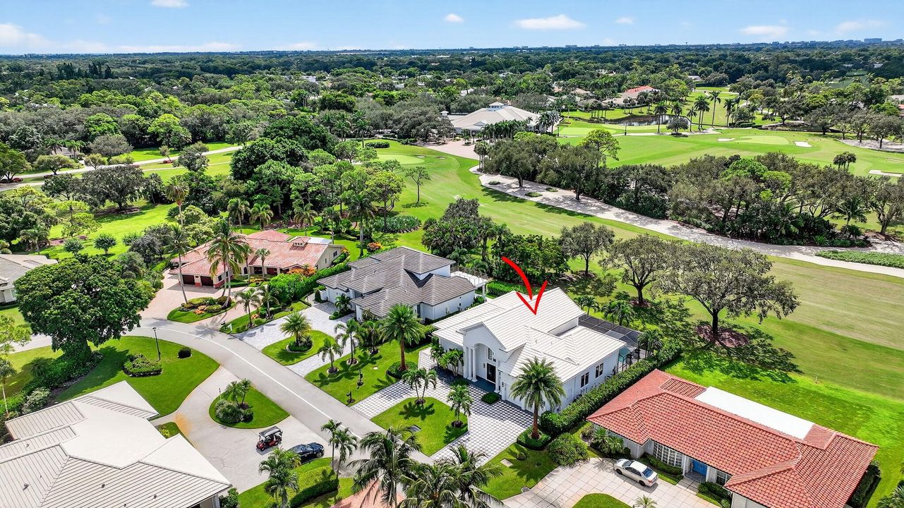 For Sale: $2,475,000 (3 beds, 4 baths, 3780 Square Feet)