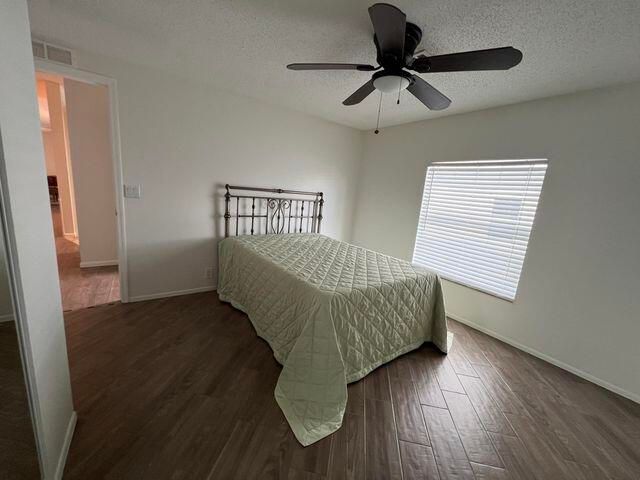 Active With Contract: $112,000 (3 beds, 2 baths, 1664 Square Feet)