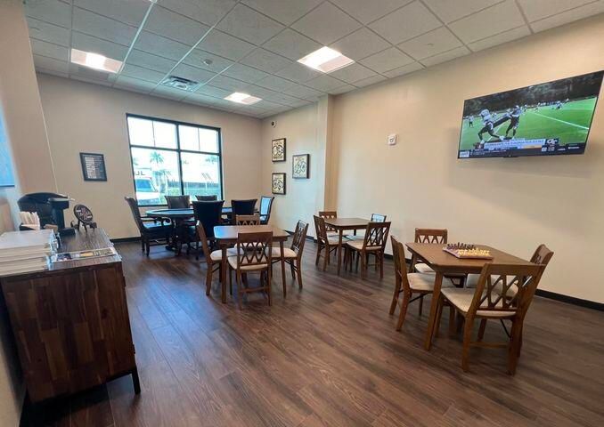 Active With Contract: $112,000 (3 beds, 2 baths, 1664 Square Feet)