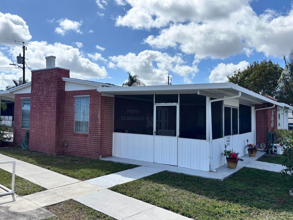 En Venta: $111,000 (2 camas, 2 baños, 732 Pies cuadrados)