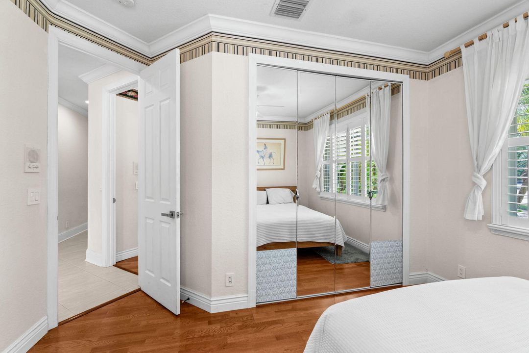 For Sale: $3,419,000 (5 beds, 4 baths, 3707 Square Feet)