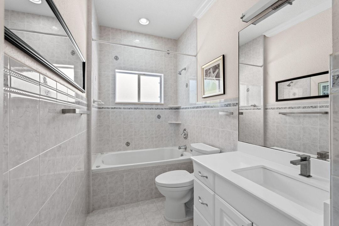 For Sale: $3,419,000 (5 beds, 4 baths, 3707 Square Feet)