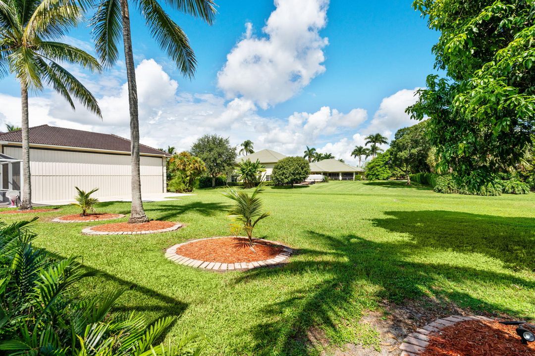 For Sale: $3,419,000 (5 beds, 4 baths, 3707 Square Feet)