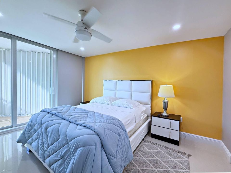 For Sale: $627,000 (2 beds, 2 baths, 1224 Square Feet)