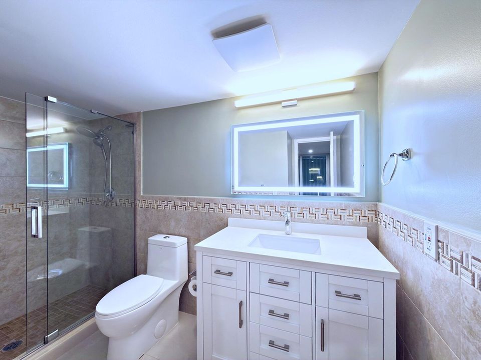 For Sale: $627,000 (2 beds, 2 baths, 1224 Square Feet)