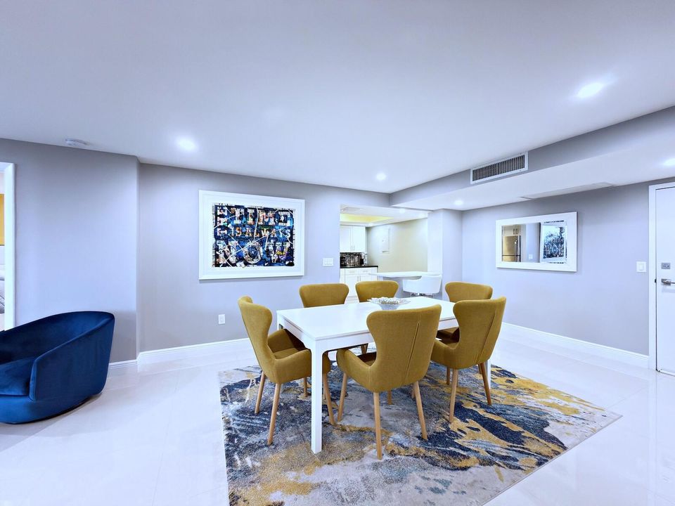 For Sale: $627,000 (2 beds, 2 baths, 1224 Square Feet)