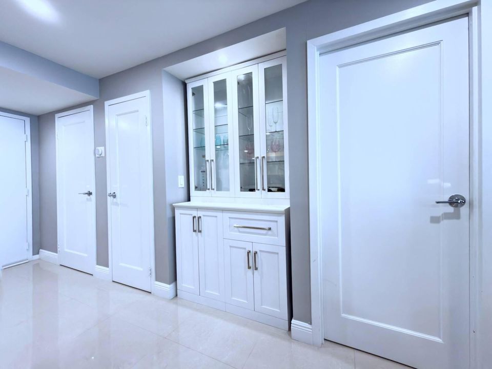 For Sale: $627,000 (2 beds, 2 baths, 1224 Square Feet)