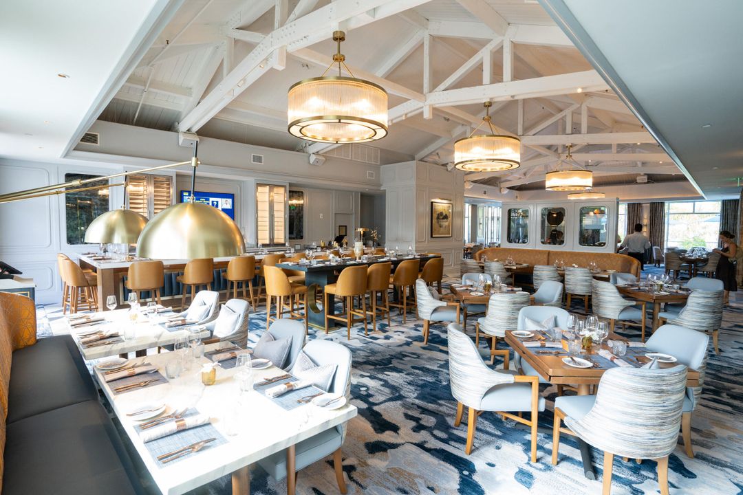 合同活跃: $325,000 (2 贝兹, 2 浴室, 1255 平方英尺)