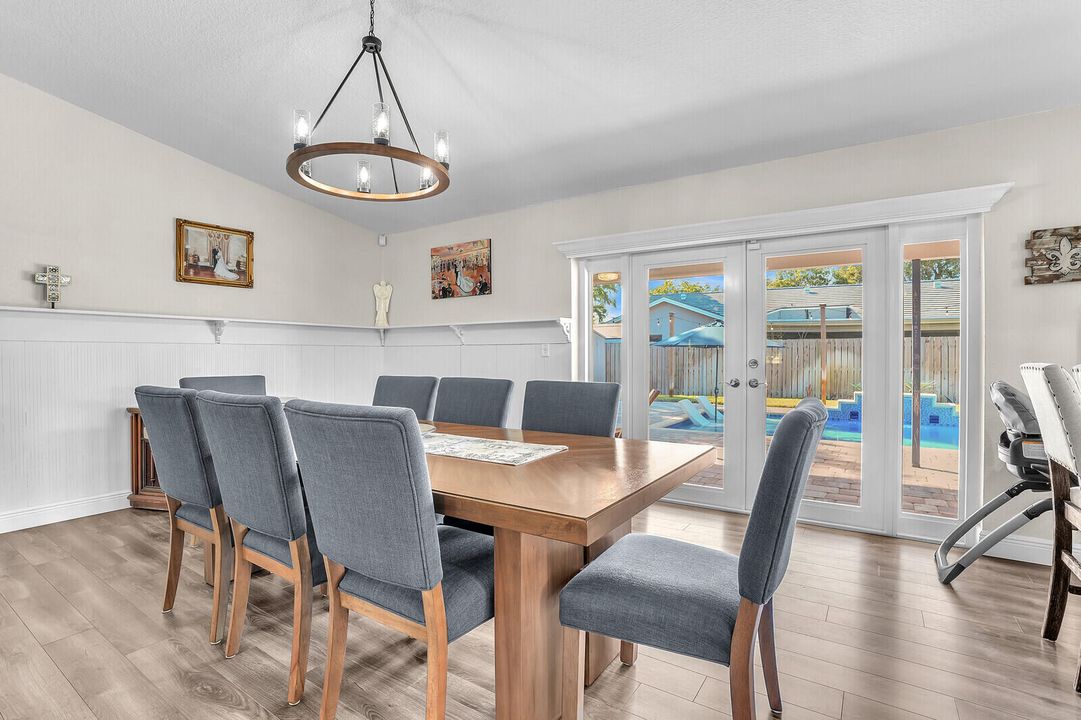 Activo con contrato: $740,000 (3 camas, 2 baños, 2016 Pies cuadrados)