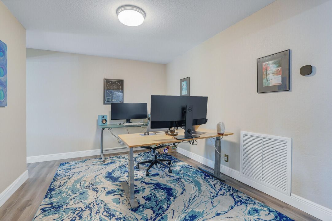 Activo con contrato: $740,000 (3 camas, 2 baños, 2016 Pies cuadrados)