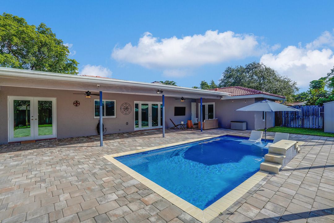 Activo con contrato: $740,000 (3 camas, 2 baños, 2016 Pies cuadrados)