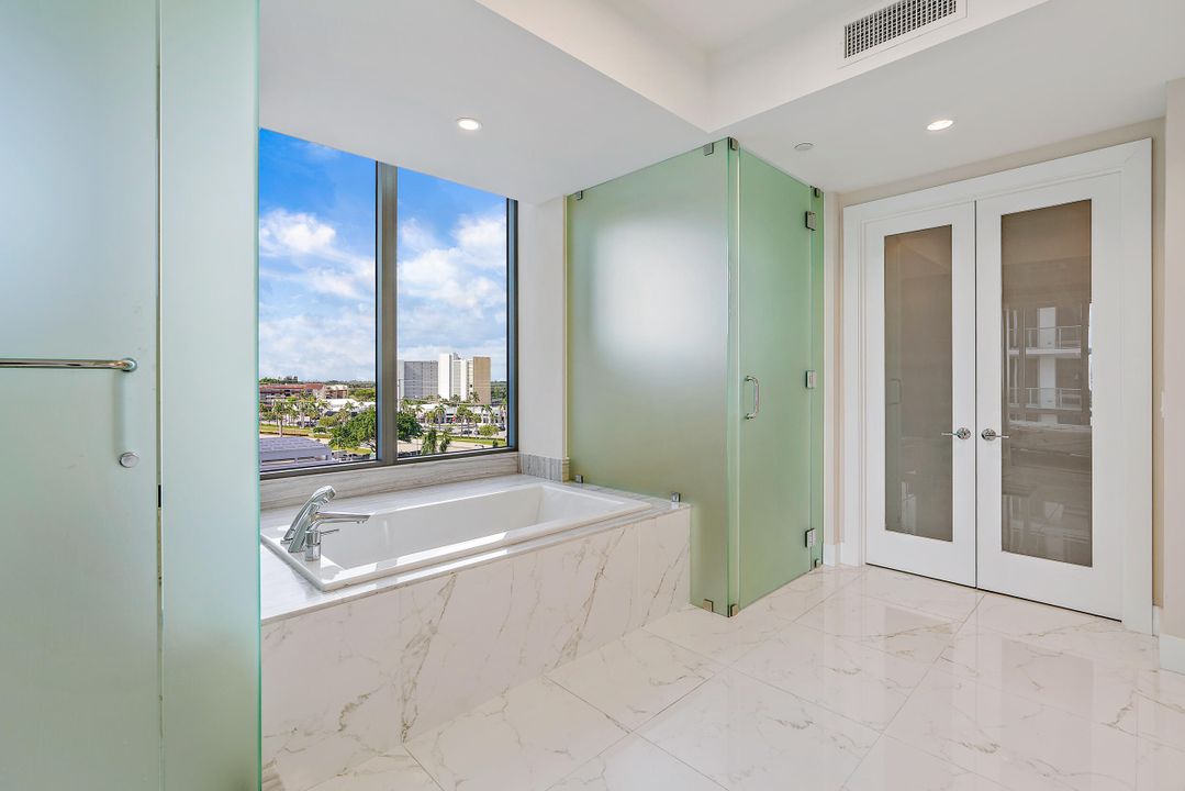 Active With Contract: $17,000 (3 beds, 4 baths, 2602 Square Feet)