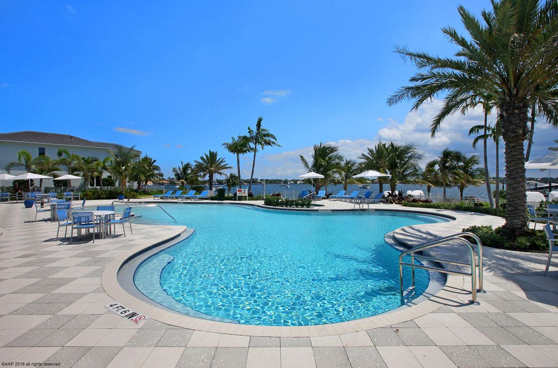 Active With Contract: $17,000 (3 beds, 4 baths, 2602 Square Feet)