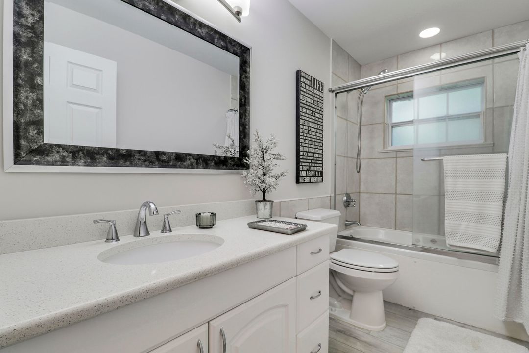 На продажу: $749,900 (4 спален, 2 ванн, 2474 Квадратных фут)