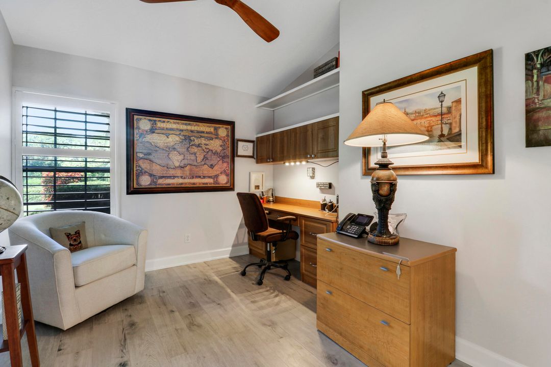 На продажу: $749,900 (4 спален, 2 ванн, 2474 Квадратных фут)