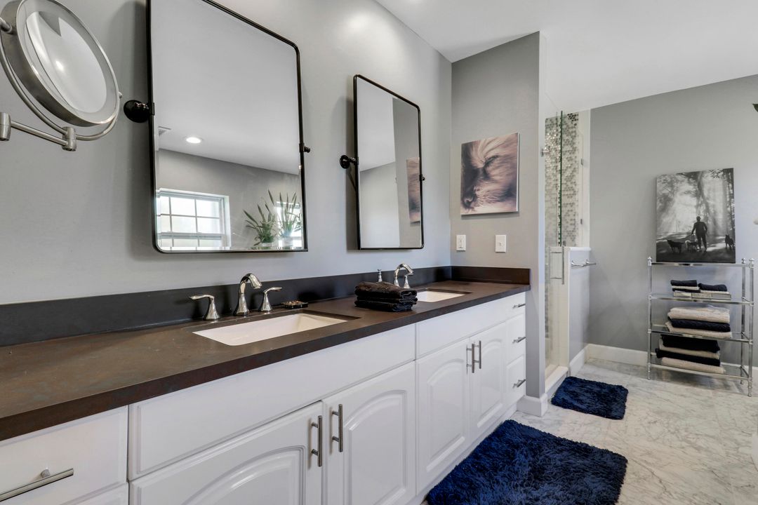 На продажу: $749,900 (4 спален, 2 ванн, 2474 Квадратных фут)