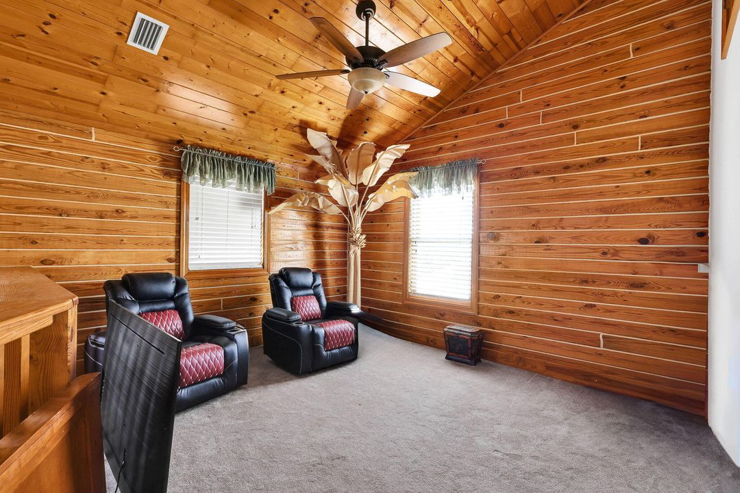 For Sale: $574,999 (3 beds, 3 baths, 2895 Square Feet)