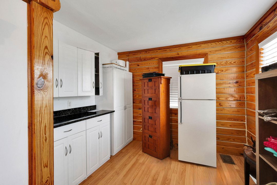 For Sale: $574,999 (3 beds, 3 baths, 2895 Square Feet)