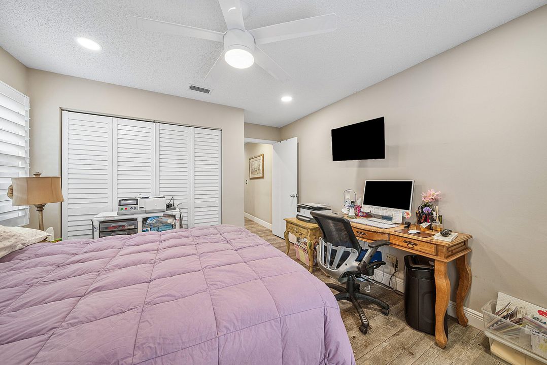 For Sale: $395,000 (2 beds, 2 baths, 1634 Square Feet)