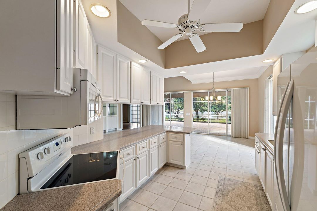 En Renta: $3,600 (3 camas, 2 baños, 2023 Pies cuadrados)